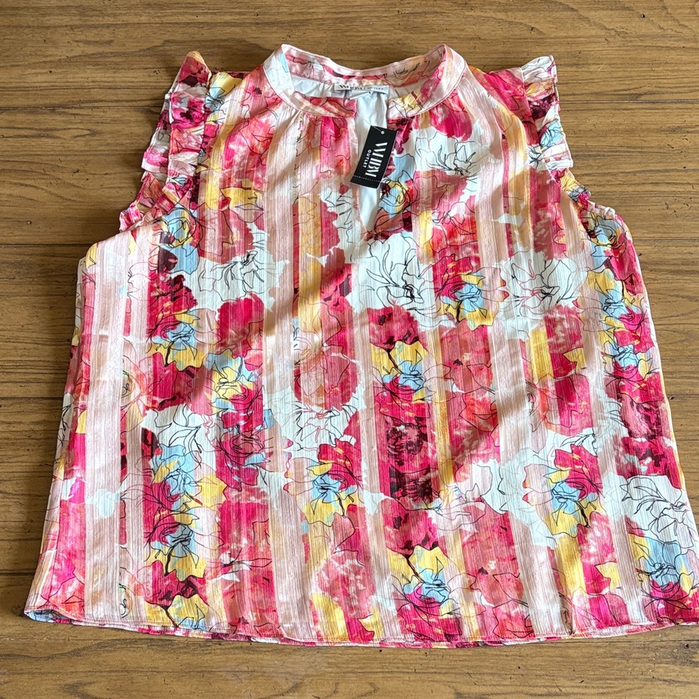 NWT! White House Black Market Multicolor Floral Sleeveless Blouse Size Large